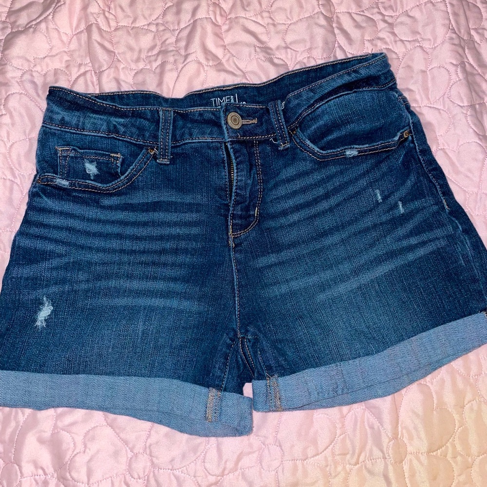 👉🏽💙NEW BLUE JEAN SHORTS 💙👈🏽